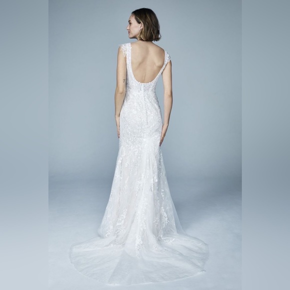 Vow’d Lively Wedding Dress NWT Size 8 - Picture 3 of 6